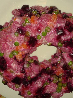 Una foto de Ensalada Rusa (Ideal para la cena navideña)