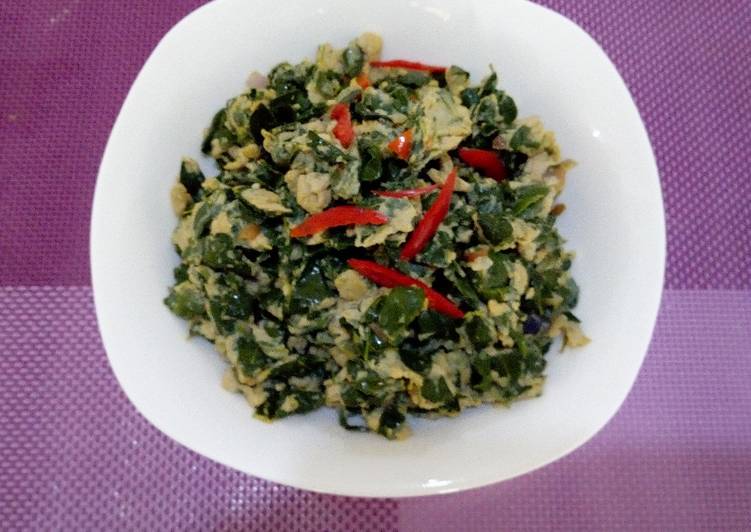 Easiest Way to Best Eating on a Dime Moringa and egg sauce