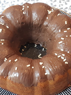Una foto de Bizcocho de naranja y chocolate