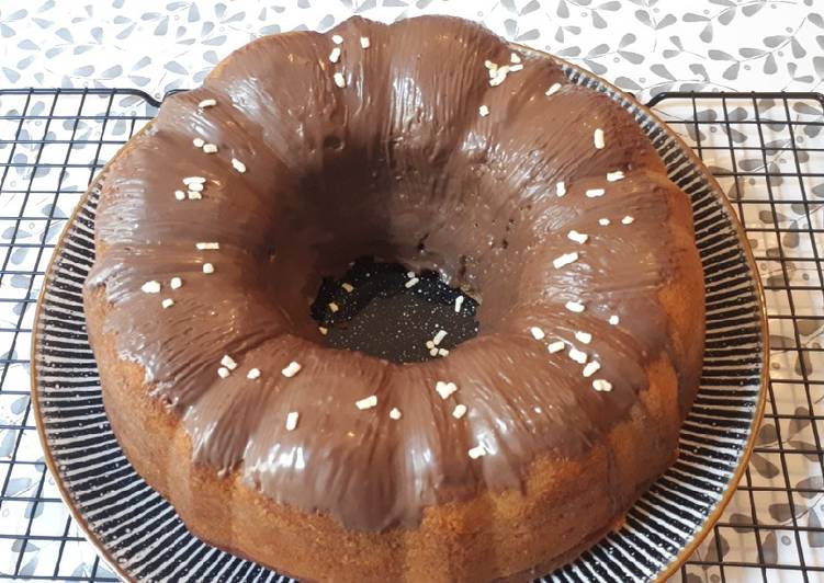 Bizcocho de naranja y chocolate