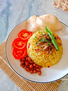 Foto resep Nasi goreng Kunyit