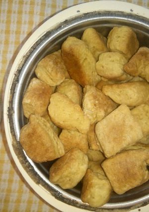 A picture of Baked mandazis.