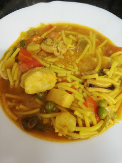 Una foto de Cazuela fideos con jibia 🦑
