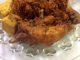 Ayam goreng lengkuas