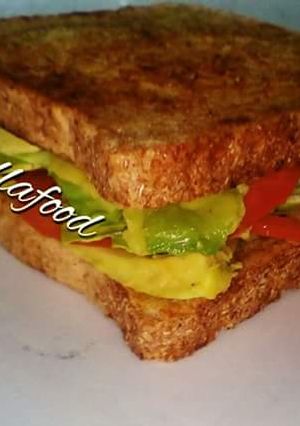 A picture of Simple sandwich #Eldybreakfastcontest.