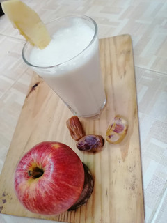 A picture of Apple and date milkshake.
