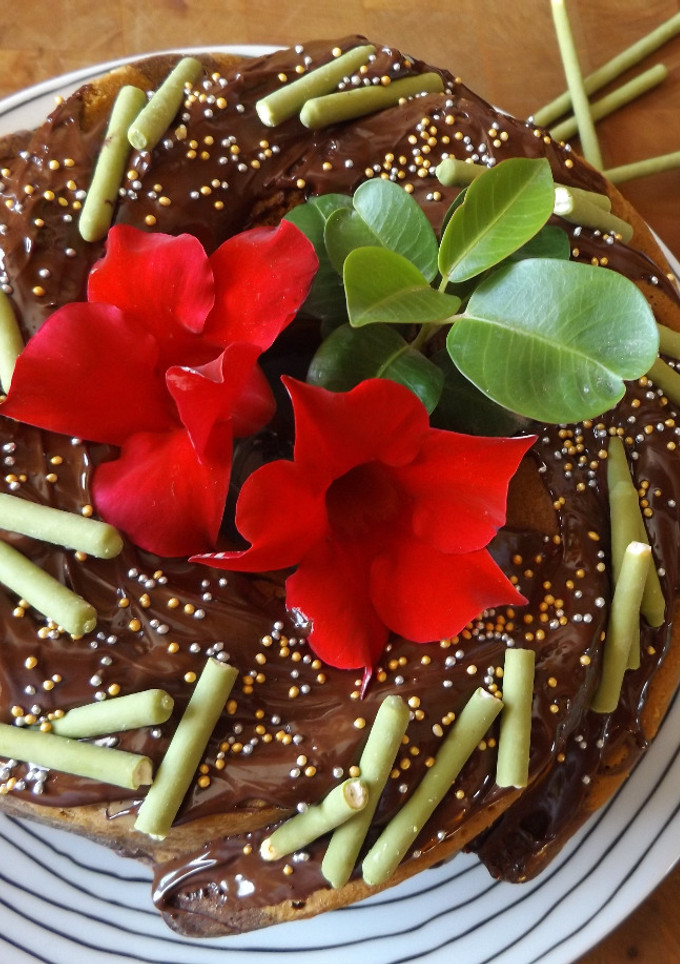 Una foto de Bizcocho de té matcha y chocolate