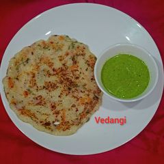 A picture of Poha Uttapam.