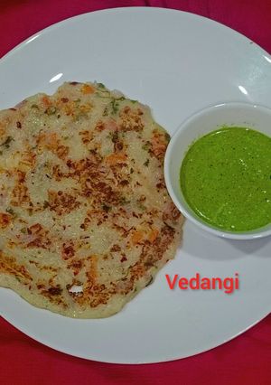 A picture of Poha Uttapam.