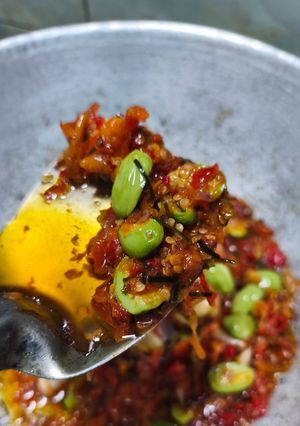 Foto resep Sambal petai / stink bean spicy condiment