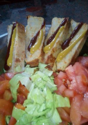 Una foto de Pastel de pescado - Gefilte fish