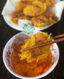 Bánh tôm Hồ Tây