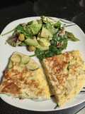Tortilla de calabacín al queso
