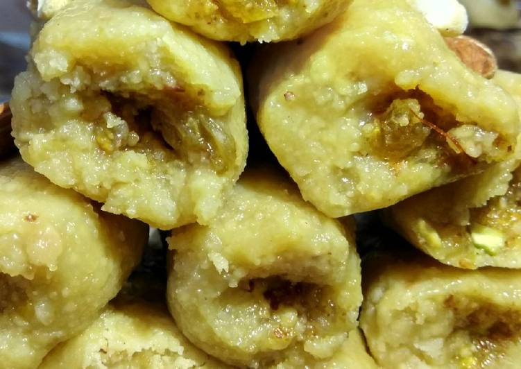 Recipe of Speedy Kaju rolls