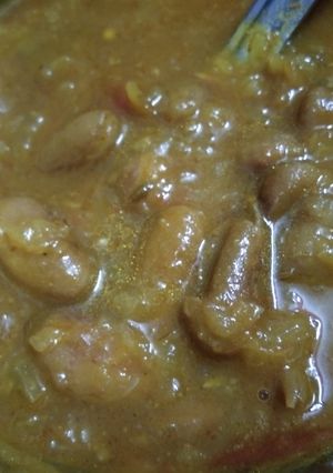 A picture of Rajma masala.