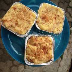 A picture of Cinnamon bread pudding.