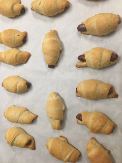 A picture of Sausage rolls.