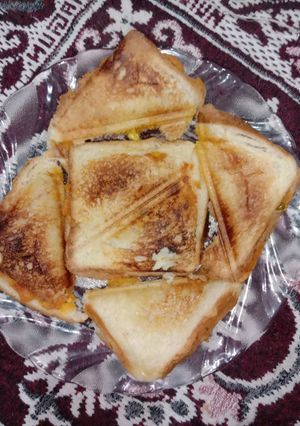 સેન્ડવીચ (Sandwich Recipe In Gujarati) રેસીપી મુખ્ય ફોટો