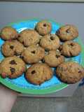 Galletitas con chips de chocolates y azúcar mascabo. SIN MANTECA
