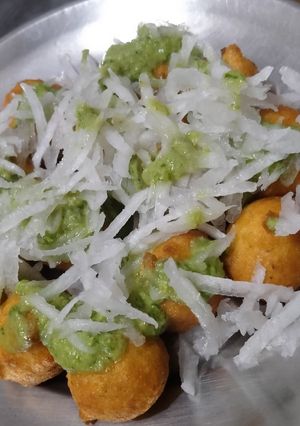 राम लड्डू (Ram ladoo recipe in Hindi) रेसिपी मुख्य फोटो