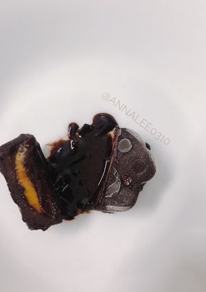 Hình của món Chocolate nhân caramel.
