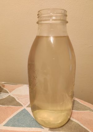 Una foto de Agua de cáscara de piña