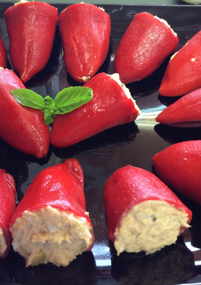 Una foto de Pimientos del piquillo rellenos