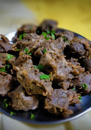 A picture of Kuttu ki pakore.