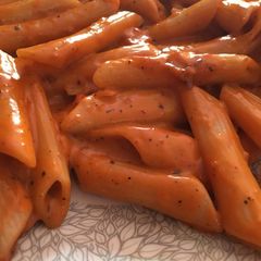 A picture of Red sauce pasta.