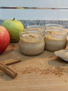 Una foto de Flan de manzana🍎,pera🍐y coco🥥 (vegano 🌱)