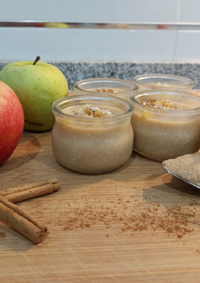 Una foto de Flan de manzana🍎,pera🍐y coco🥥 (vegano 🌱)