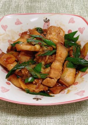 蒜苗炒五花肉 的食譜成品照片