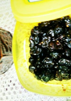 A picture of Kul (Indian jujube)achar.