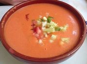 Una foto de gazpacho de españa