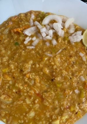 A picture of Khichadi.