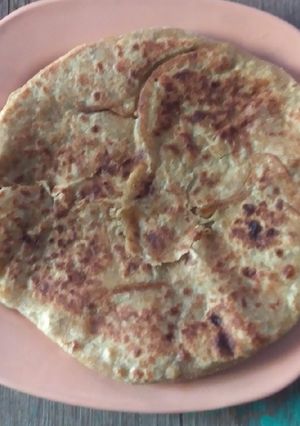 लौकी का पराठा (Lauki ka paratha recipe in hindi) रेसिपी मुख्य फोटो