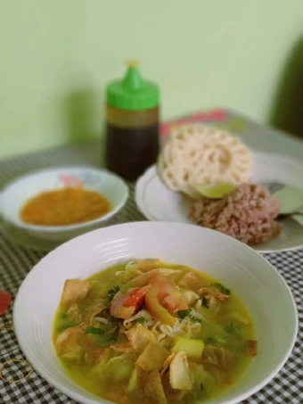 Langkah Mudah untuk Menyiapkan Resep Soto daging sapi kuning ala jawa timur Anti Ribet, Lezat
