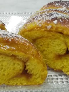 Sütőtökös-fahéjas kalácskoszorú recept fotója