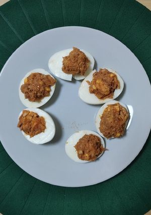 Una foto de Huevos rellenos