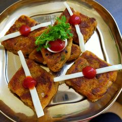 A picture of Cheese tikka bites.