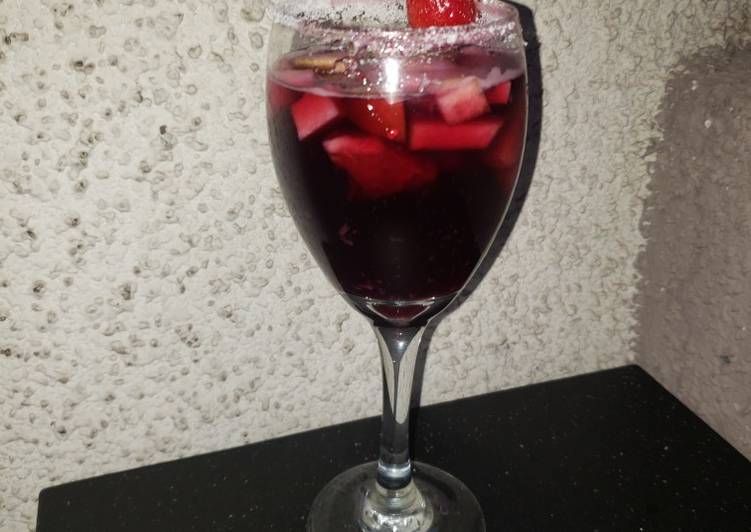 Sangría de frutas..🍷🍷