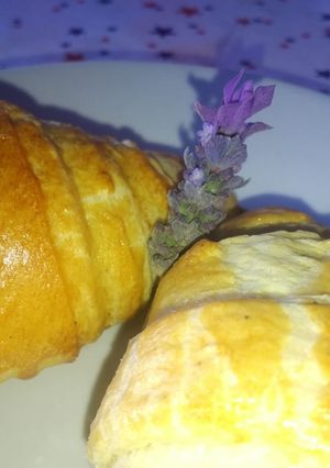 A picture of Danish Dough, Croissants & Chocolatines.