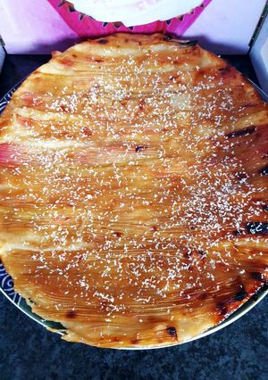 Une photo de Tarte fine à la rhubarbe 😋
