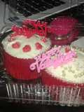 CupCakes de chocolate blanco con betun de queso crema y miel en microondas