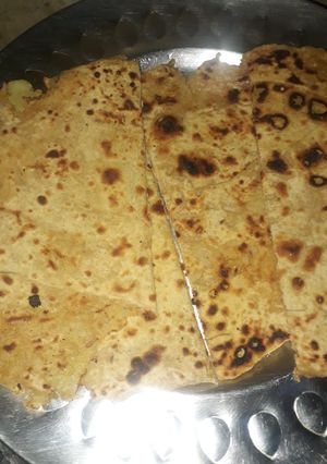 A picture of Left over rice Parantha.