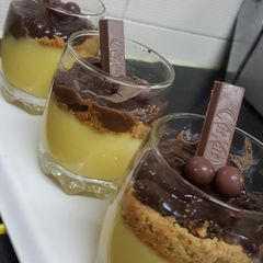 A picture of Choco custard pudding.