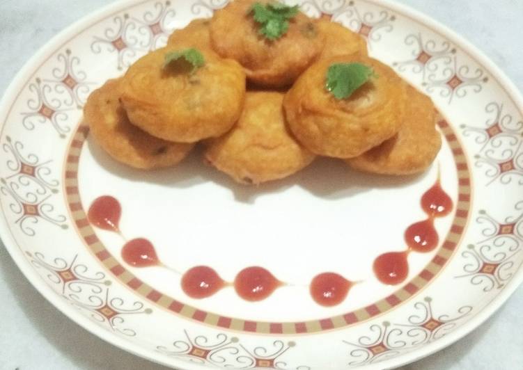 Recipe of Any-night-of-the-week Aloo chop