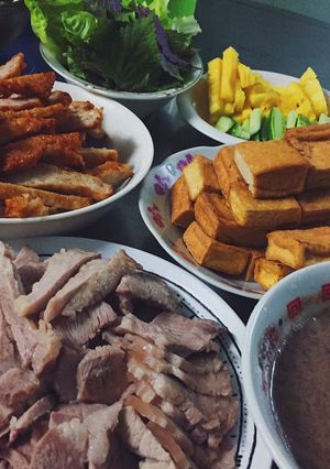Hình của món Bún đậu mắm tôm.