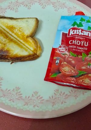 A picture of Instant Sweet Bread Toast.