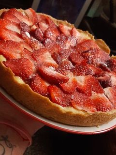 Una foto de Tarta de frutilla con pastelera